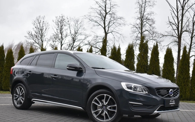 Volvo V60 Cross Country cena 79900 przebieg: 210000, rok produkcji 2017 z Prószków małe 781